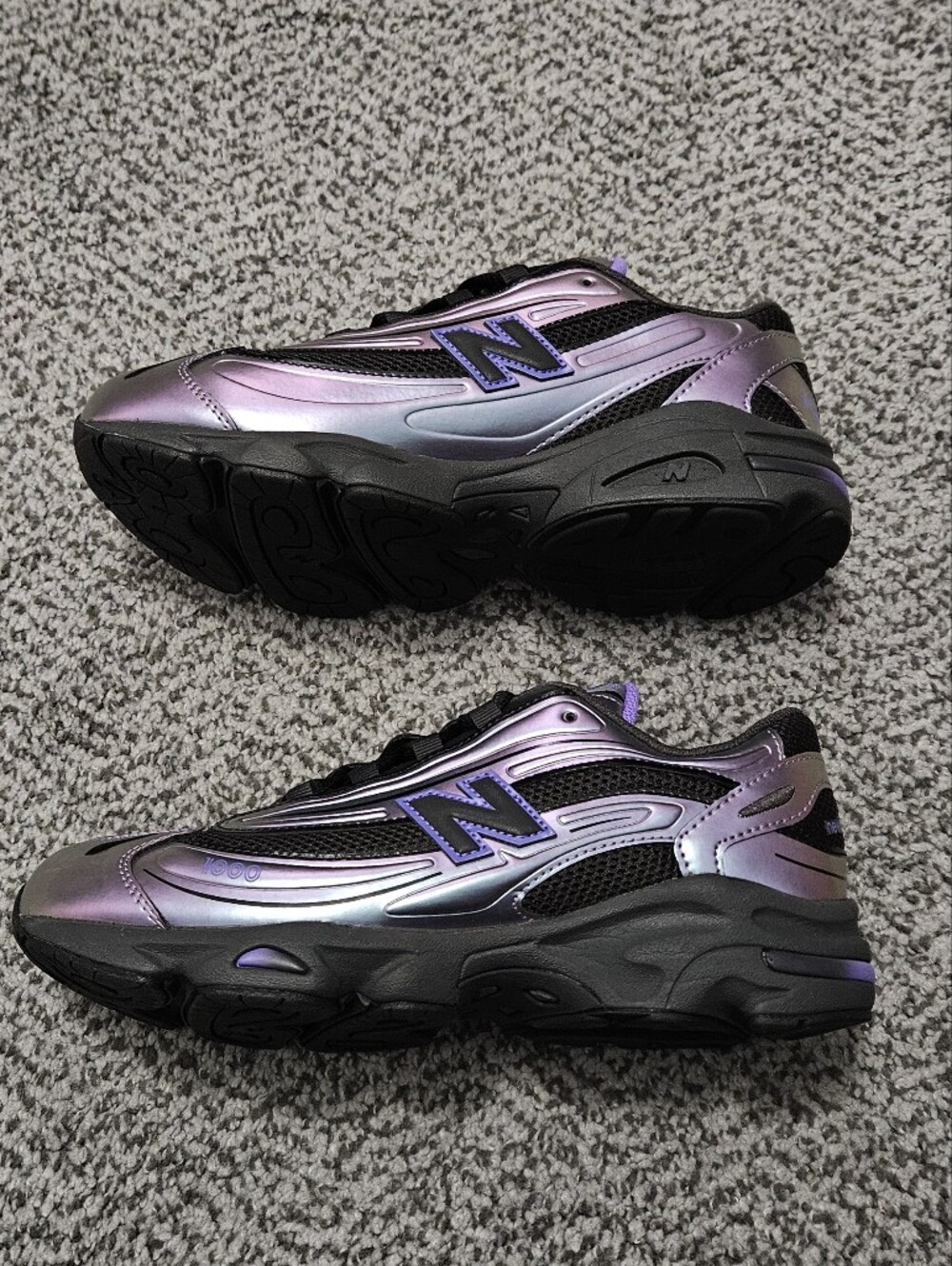 New Balance 1000 Sneakers - 7 Youth = 8.5 Women's - Picture 8 of 15